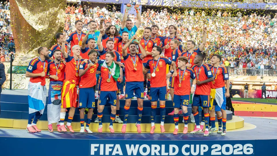 The Spanish team celebrating their 2026 World Cup victory